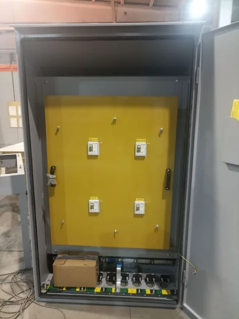 Шкаф силовой для АО «Оренбургкоммунэлектросеть» - 1